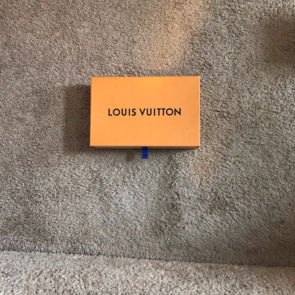 One Louis Vuitton Shopping Bag. New Vintage Boutique